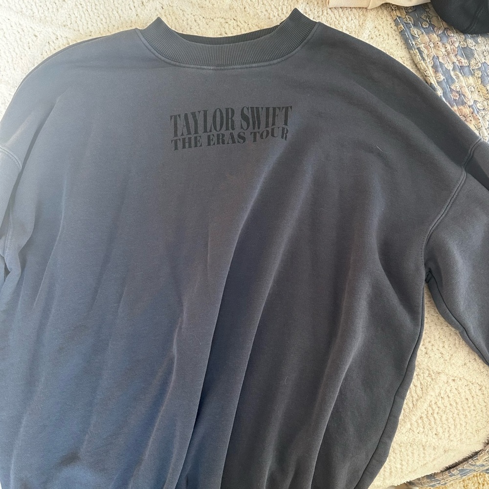 taylor swift eras tour authentic merch purchased at concert